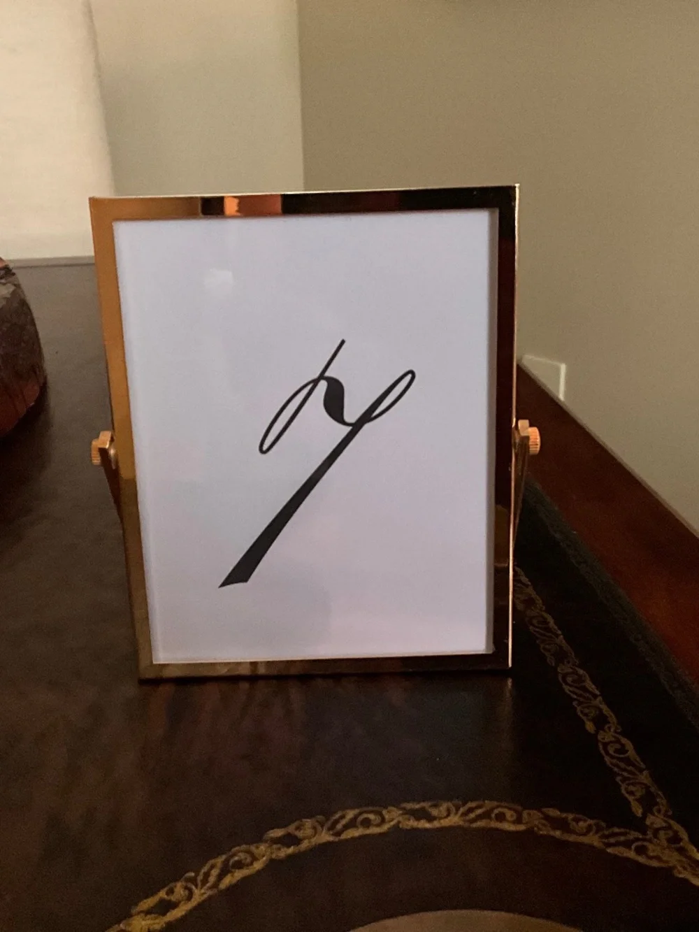 Table numbers (14) in gold toned frames